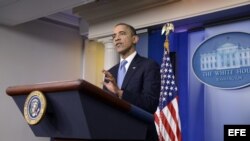 El presidente de Estados Unidos, Barack Obama, habla sobre el Huracán Sandy en una rueda de prensa convocada en la Casa Blanca, en Washington, EE.UU.