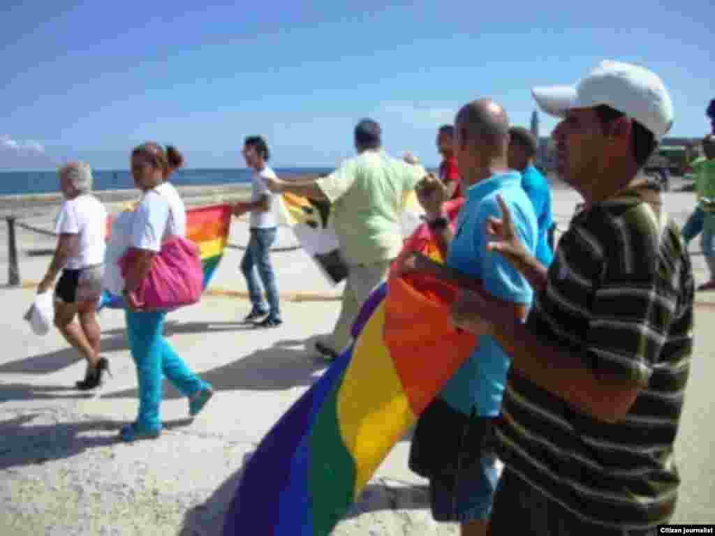 LGTB celebra Día del Orgullo Gay 