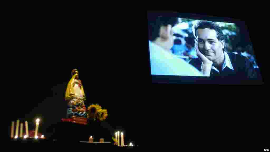 Fotografía de la película 'Fresa y Chocolate' del cineasta cubano Tomás Gutiérrez Alea, basada en el relato de Senel Paz: El lobo, el bosque y el hombre nuevo.